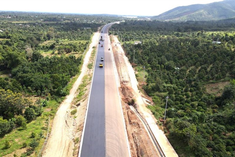 Lộ trình nâng cấp, mở rộng hơn 2.800km đường cao tốc chưa đạt chuẩn